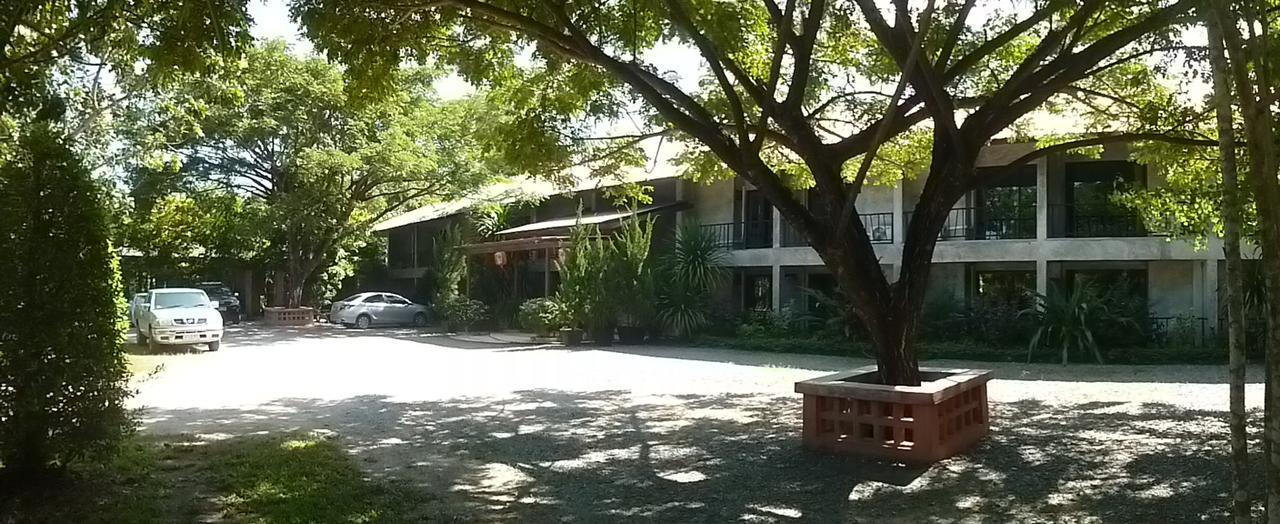 צ'נטאבורי Baan Suan Ramita Resort מראה חיצוני תמונה